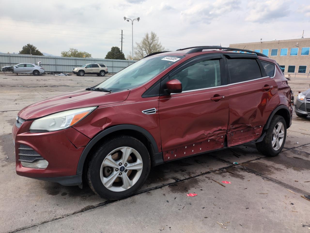 FORD ESCAPE SE