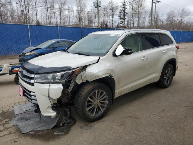 TOYOTA HIGHLANDER SE