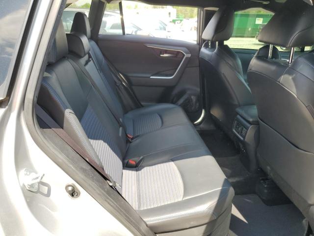 2019 TOYOTA RAV4 XSE - JTMEWRFV6KJ006362