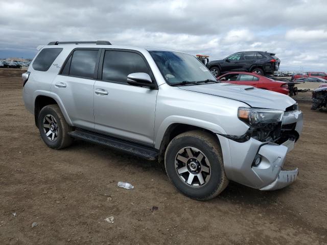 Vin: jtebu5jr7l5776247, lot: 51984305, toyota 4runner sr5/sr5 premium 20204