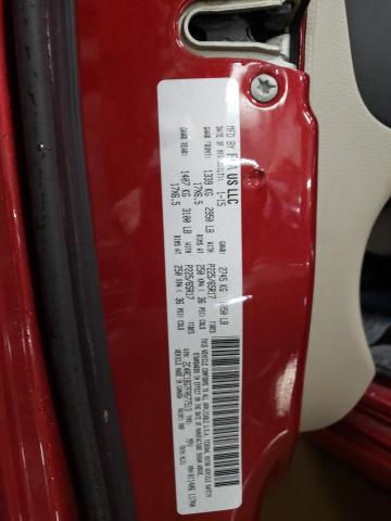 2015 CHRYSLER TOWN & COU - 2C4RC1BG7FR677513