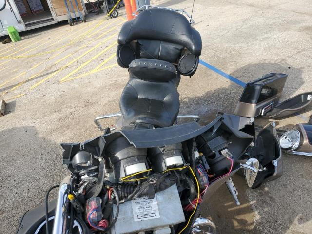2005 HARLEY-DAVIDSON FLHTCUI 1HD1FCW155Y673572