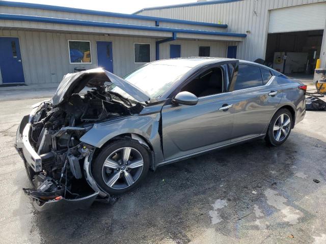 NISSAN ALTIMA SV