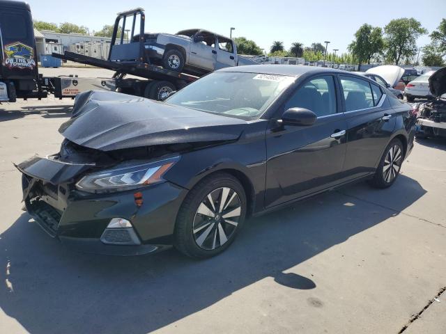 NISSAN ALTIMA SV