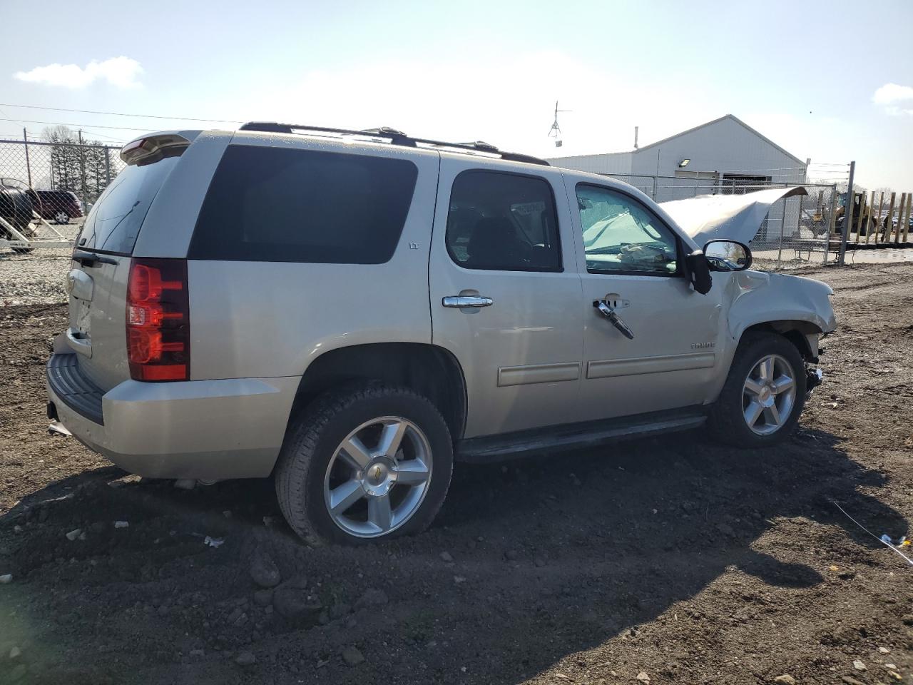 CHEVROLET TAHOE C1500 LT