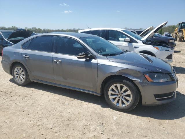 2015 VOLKSWAGEN PASSAT S - 1VWAT7A38FC013970