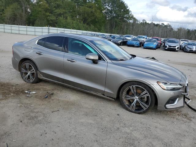 2019 VOLVO S60 T5 INS 7JR102FL2KG004712