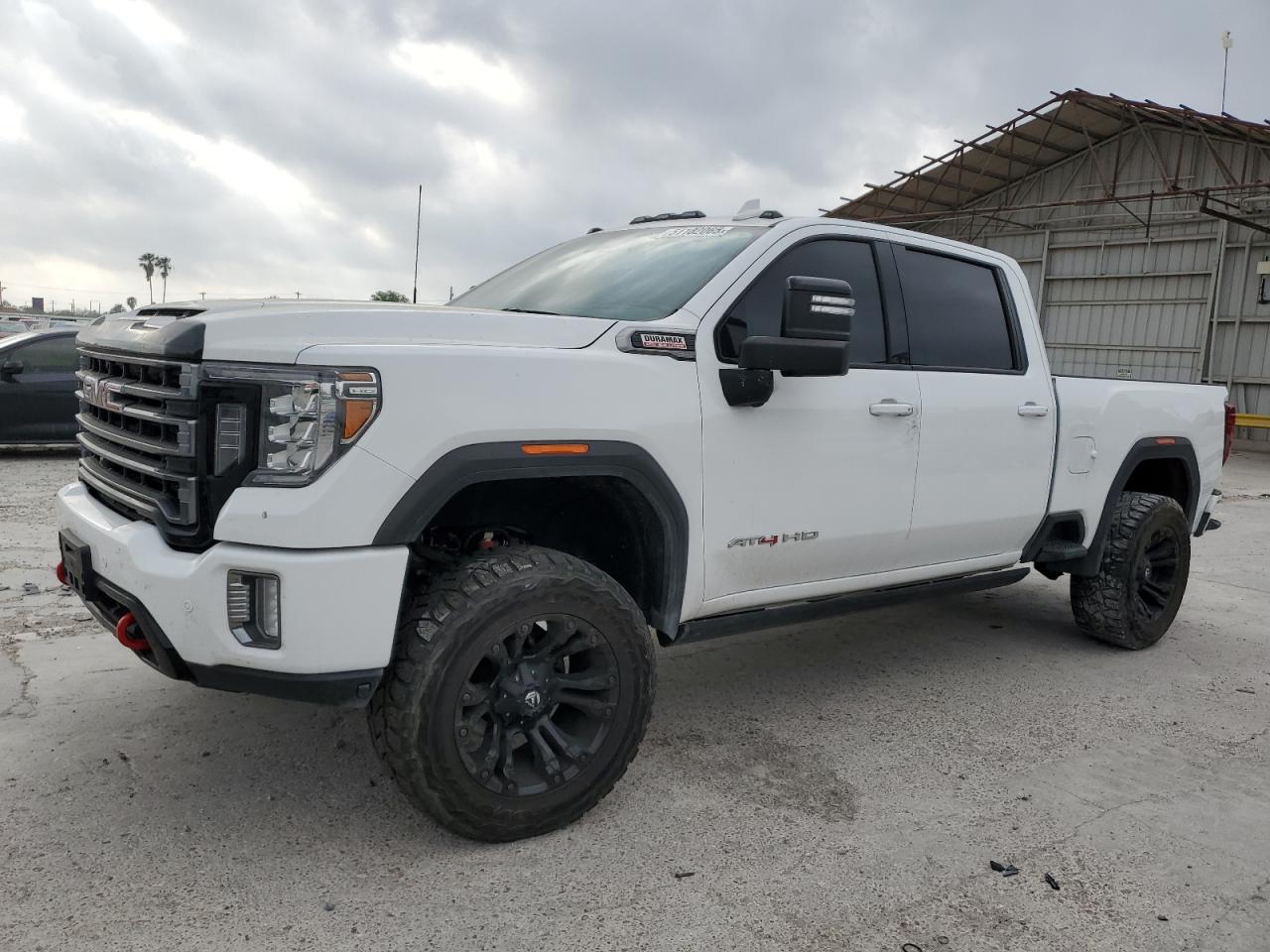 GMC SIERRA K2500 AT4