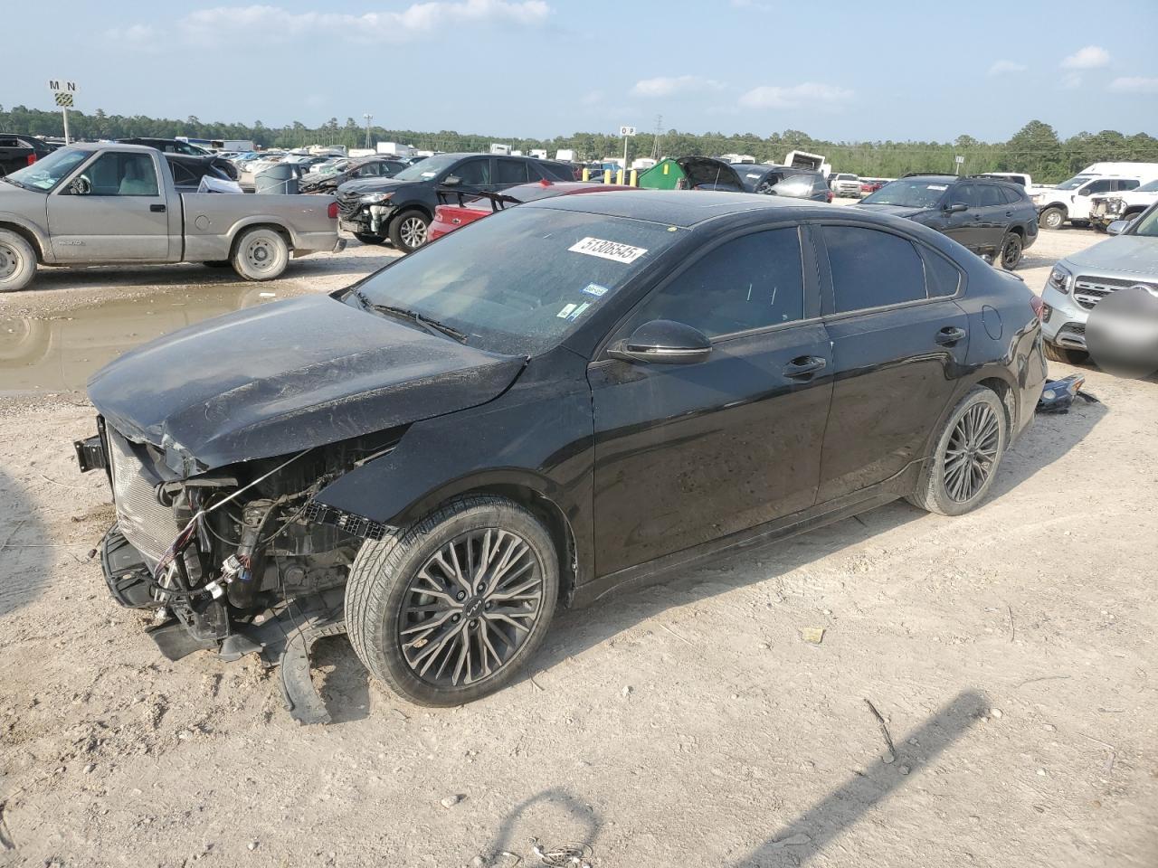 KIA FORTE GT LINE