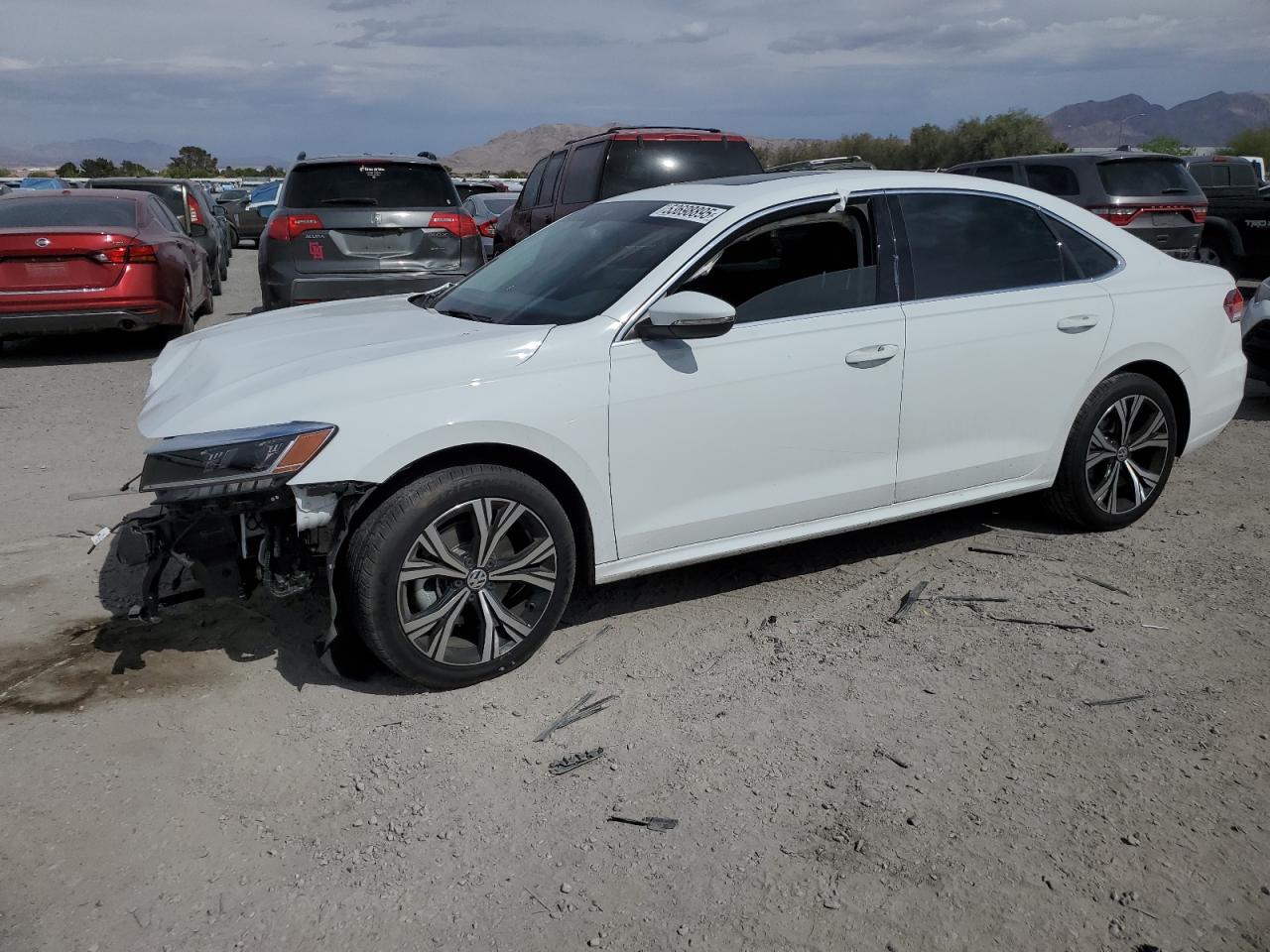 VOLKSWAGEN PASSAT SE