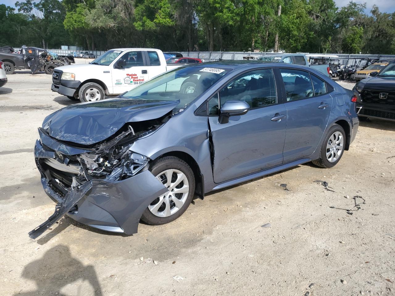 TOYOTA COROLLA LE