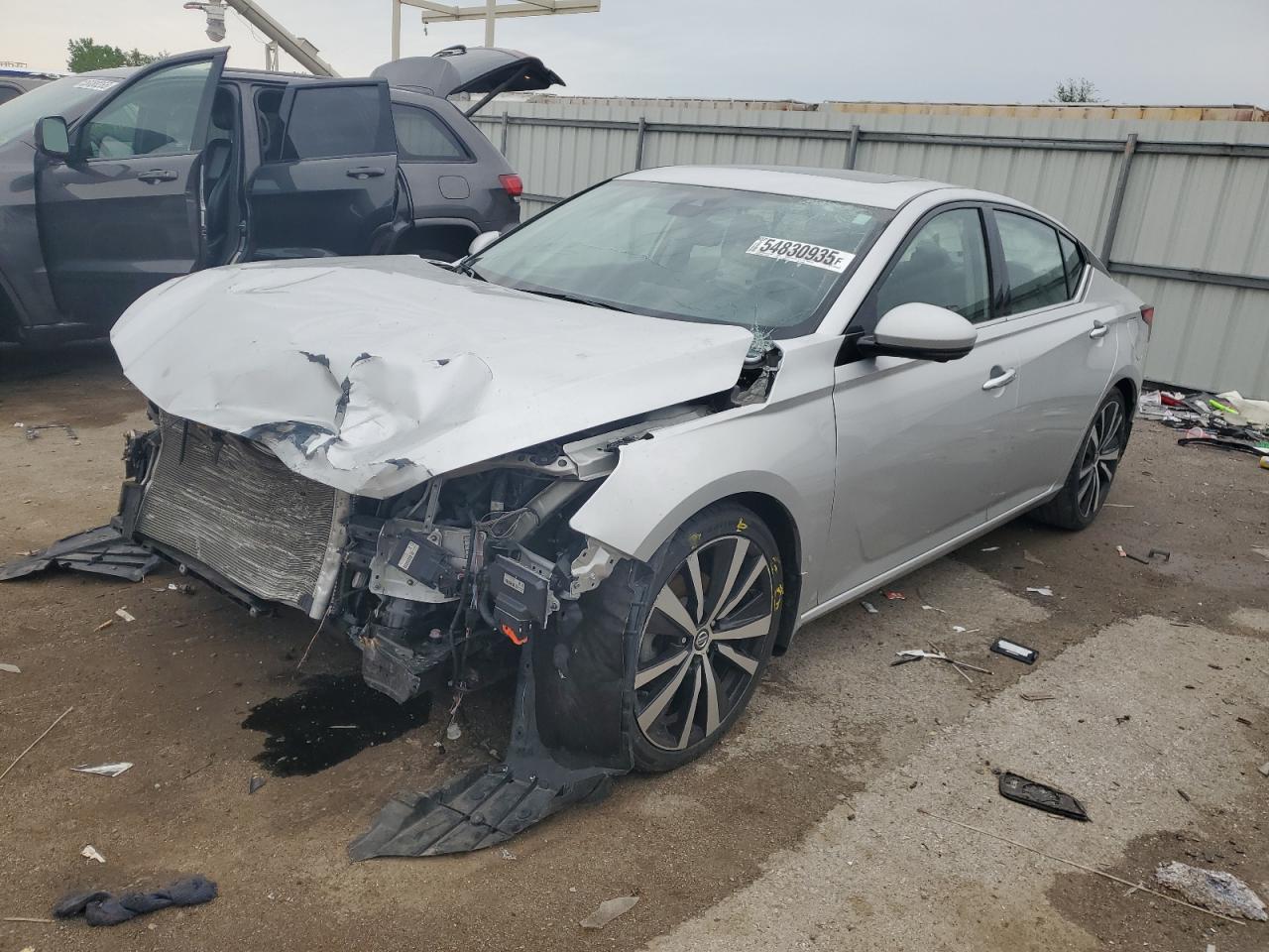 NISSAN ALTIMA PLATINUM