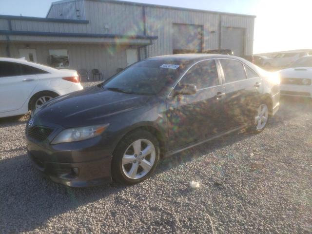 TOYOTA CAMRY BASE