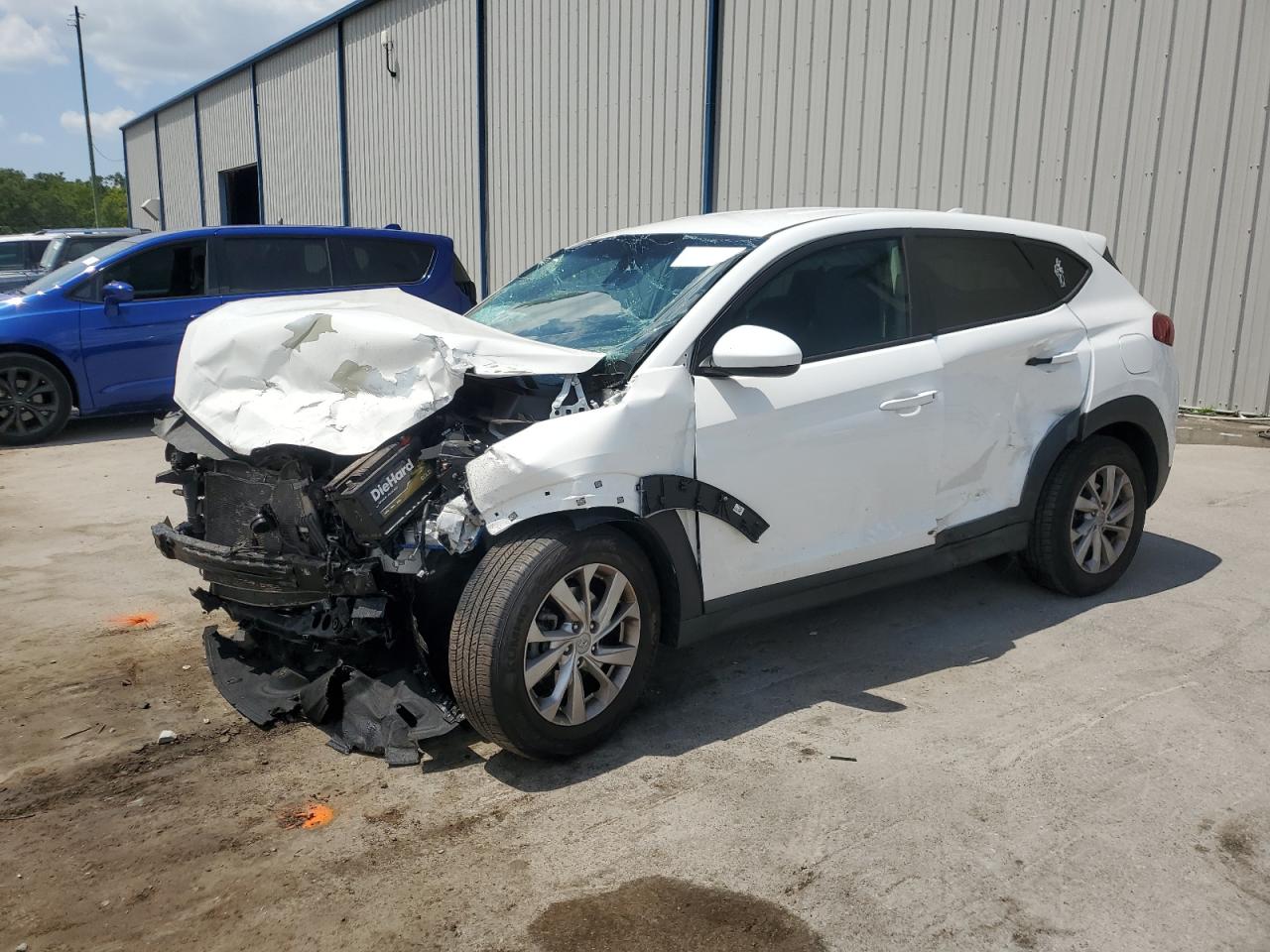HYUNDAI TUCSON SE