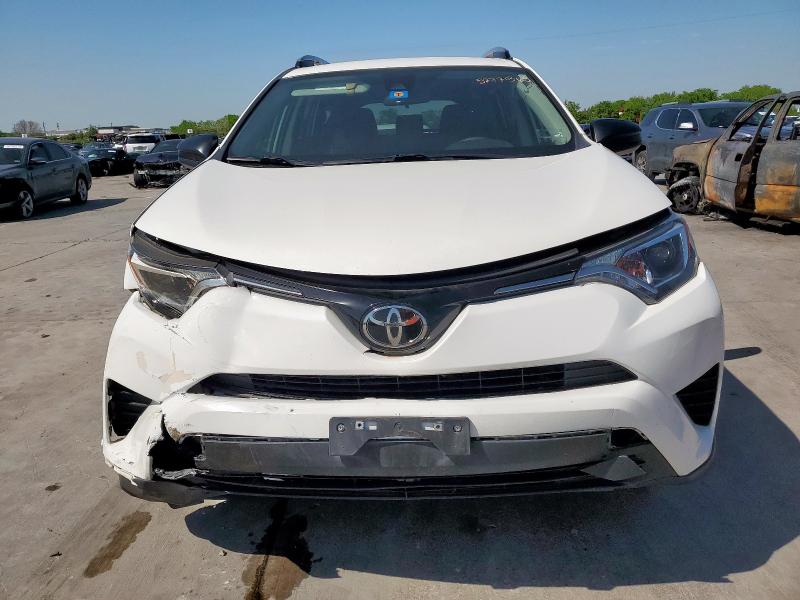 2018 TOYOTA RAV4 LE - JTMZFREV7JJ150536