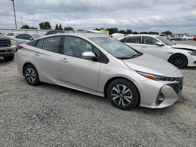 Vin: jtdkarfp6h3044058, lot: 54706725, toyota prius 20174
