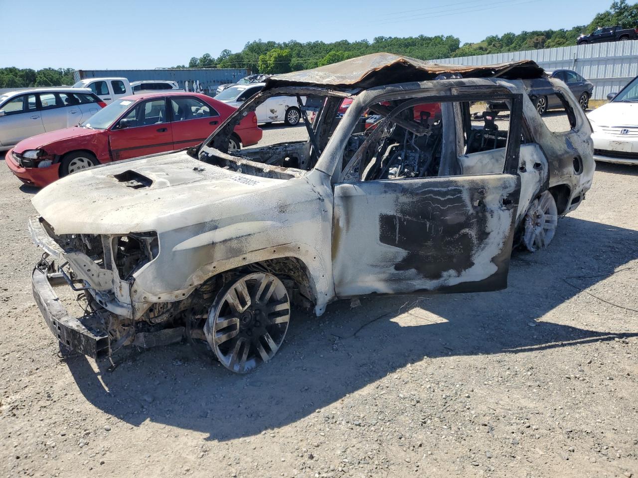 TOYOTA 4RUNNER SR5 PREMIUM