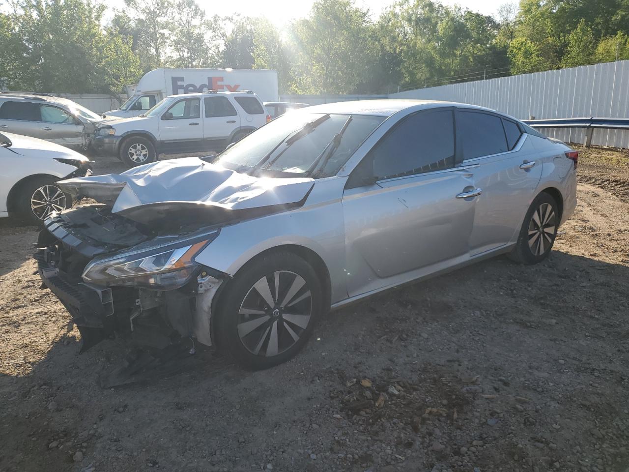 NISSAN ALTIMA SV