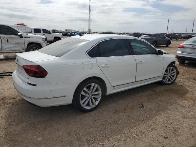 Vin: 1vwca7a32jc022297, lot: 54332415, volkswagen passat sel premium 20183