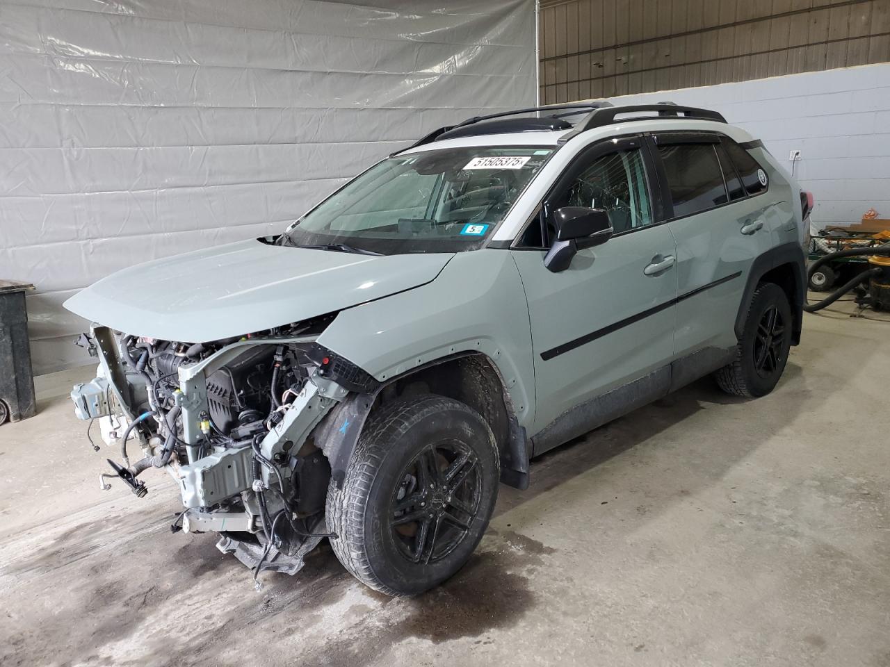 TOYOTA RAV4 ADVENTURE