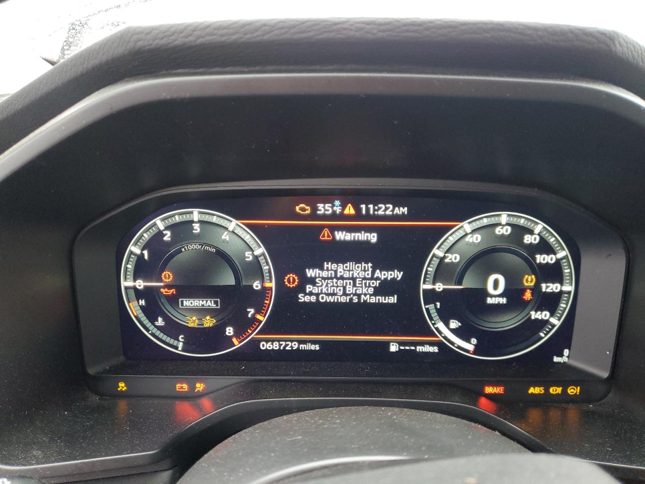 MITSUBISHI OUTLANDER SE