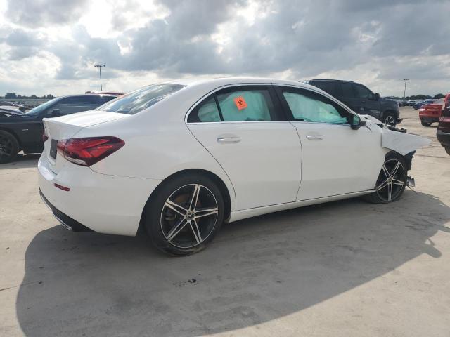 Vin: w1k3g4eb9nj371952, lot: 54238245, mercedes-benz a-class 220 20223