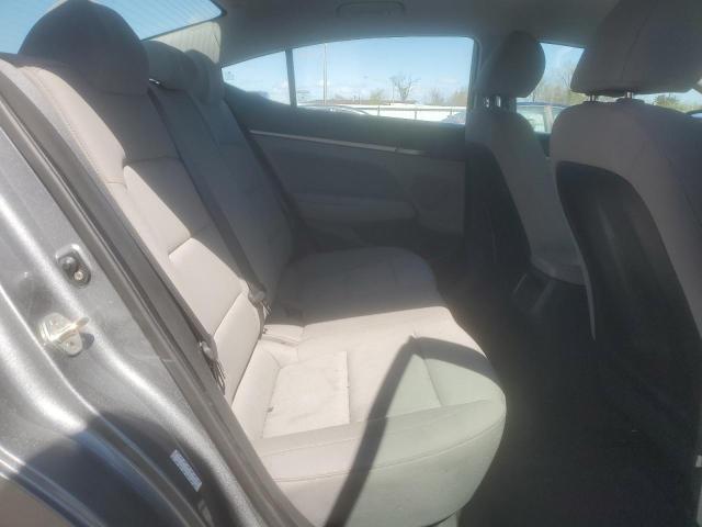 2017 HYUNDAI ELANTRA SE - KMHD84LF4HU402301