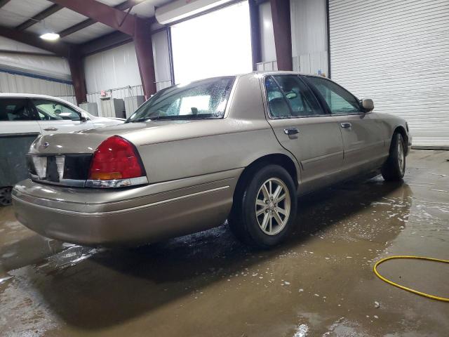 FORD CROWN VICT 2003 tan  gas 2FAFP74W73X150180 photo #4