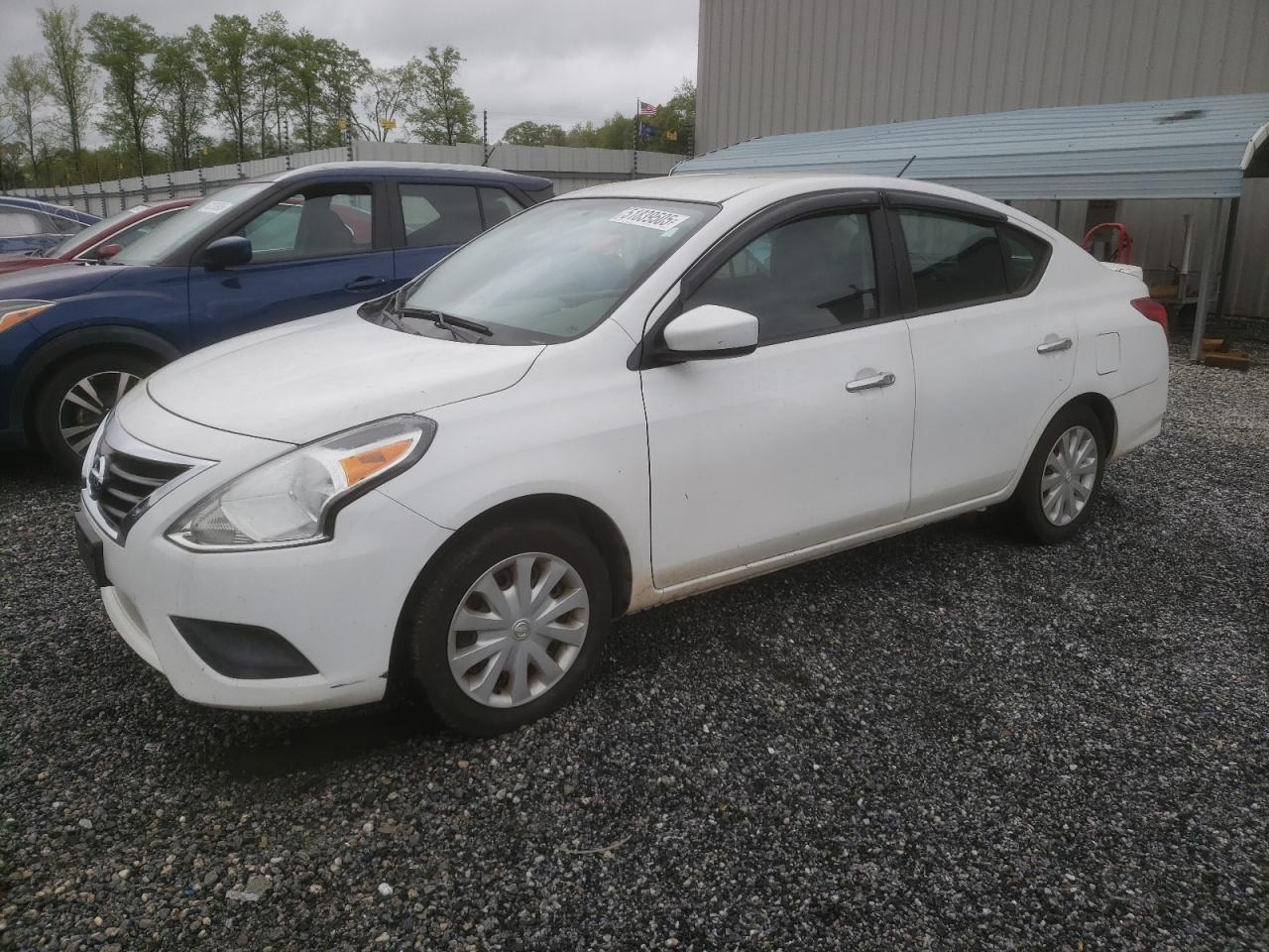 NISSAN VERSA S