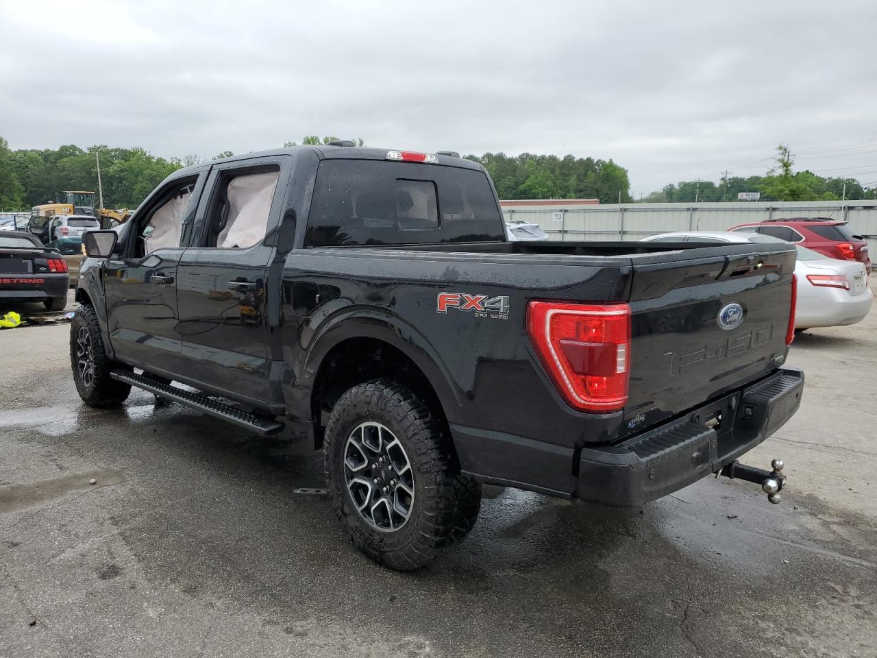 FORD F-150 SUPERCREW