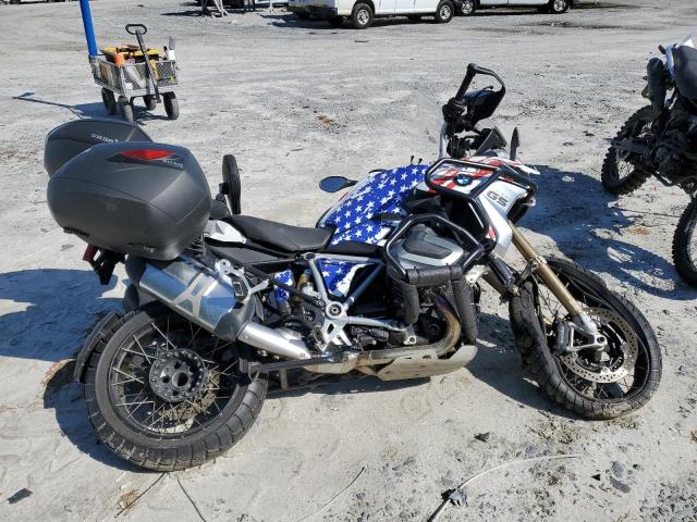 BMW R 1250 GS 2022 WB10M0306N6F10941 photo #1