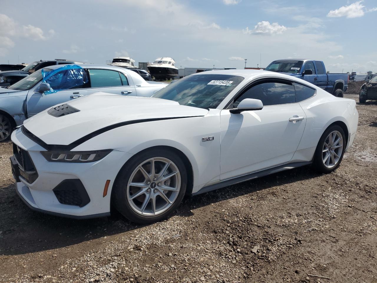 FORD MUSTANG GT