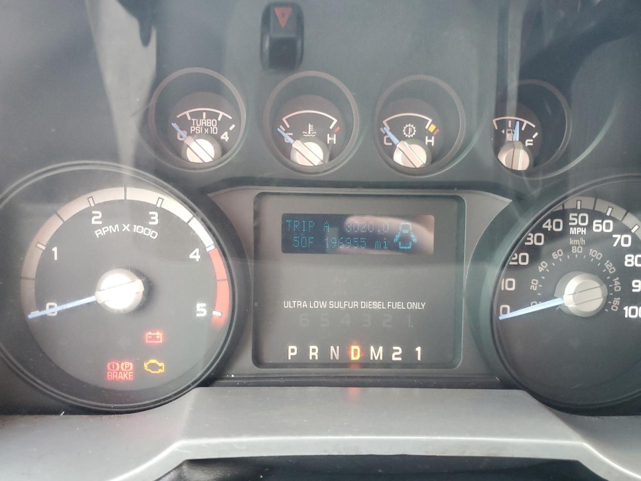 FORD F-550 SUPER DUTY