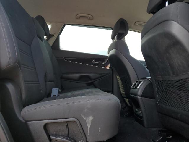 2016 KIA SORENTO LX 5XYPG4A37GG041322