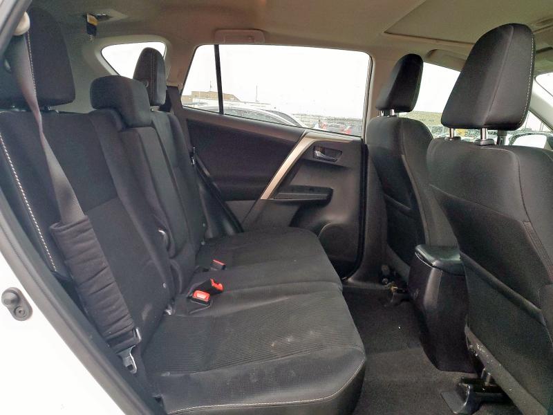 2015 TOYOTA RAV4 XLE - 2T3WFREV1FW133341