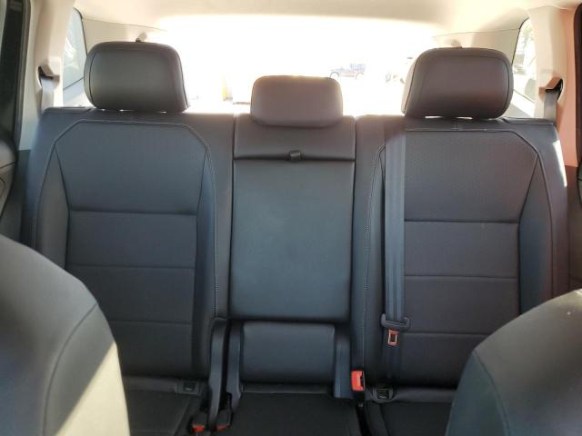 2018 VOLKSWAGEN TIGUAN SE - 3VV3B7AX7JM008446