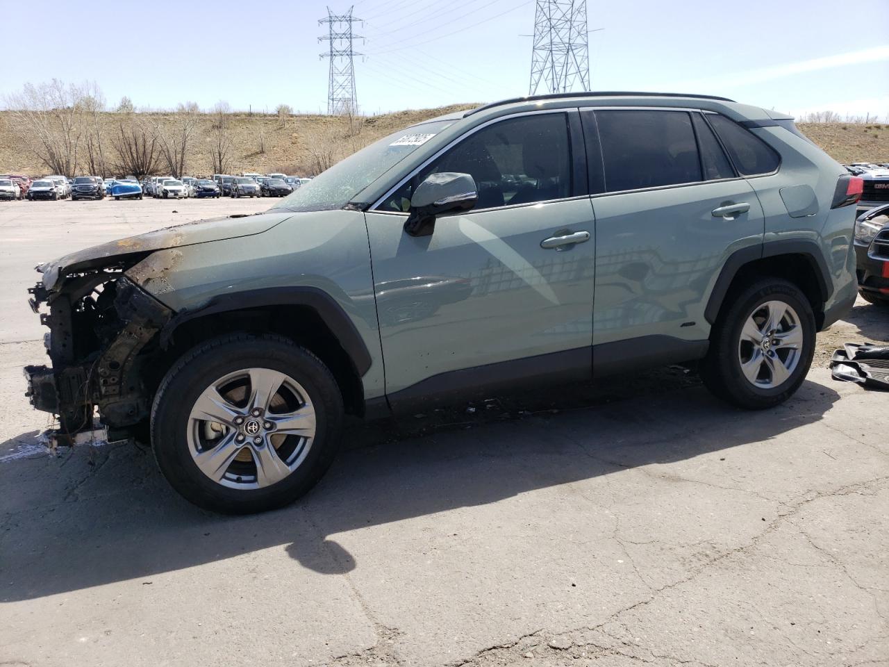 TOYOTA RAV4 XLE