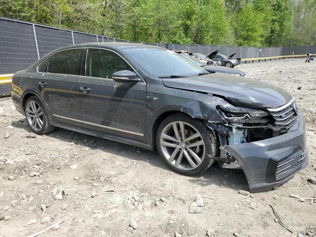 2017 VOLKSWAGEN PASSAT R-L - 1VWDT7A35HC024974