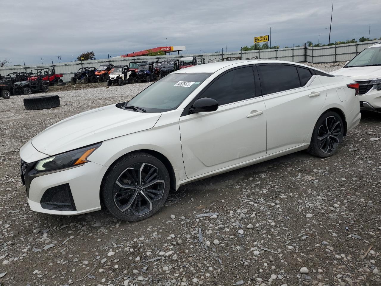 NISSAN ALTIMA SR