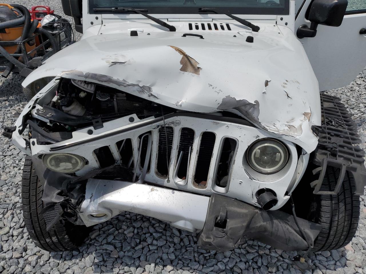 JEEP WRANGLER SAHARA