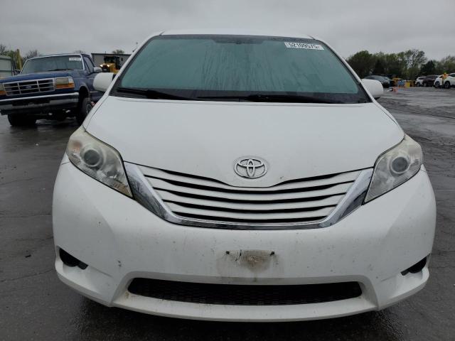 2017 TOYOTA SIENNA LE - 5TDKZ3DC4HS840442