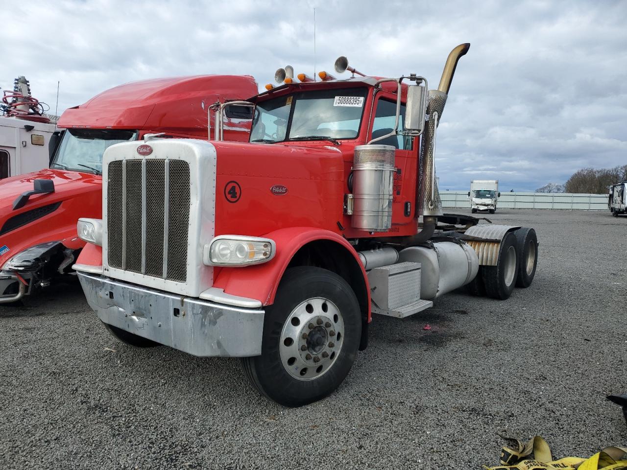 Lot #3179413513 2012 PETERBILT 388