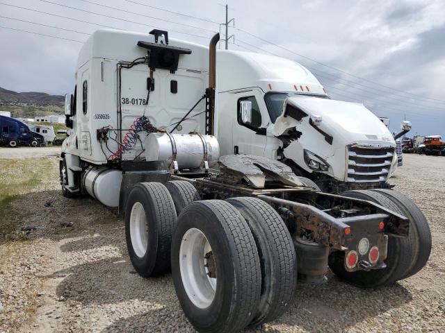 FREIGHTLINER CASCADIA 2017 white tractor diesel 1FUJGLDR1HLJD1981 photo #4