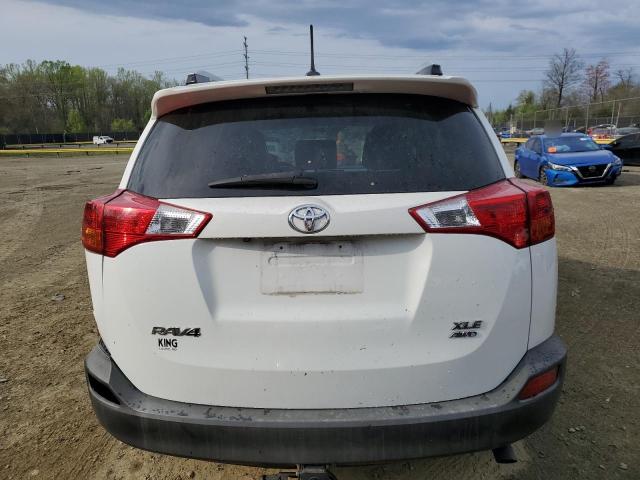 2015 TOYOTA RAV4 XLE - JTMRFREV4FD126605