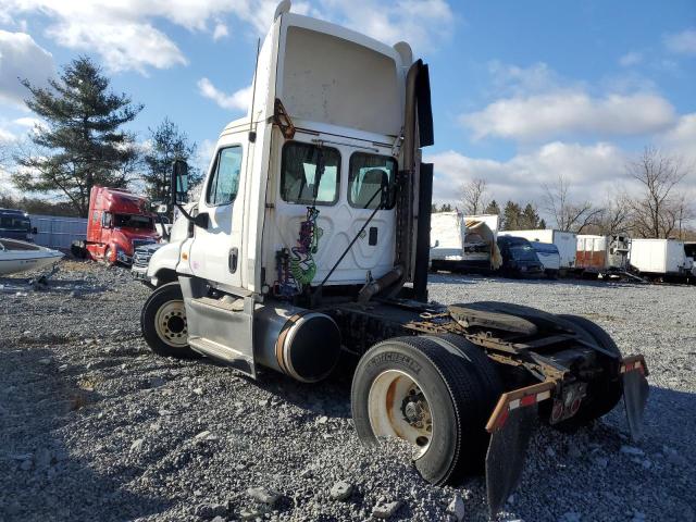 FREIGHTLINER CASCADIA 1 2015 white tractor diesel 1FUBGEDV3FLGH4665 photo #4