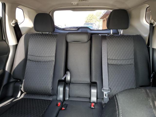 2017 NISSAN ROGUE S - JN8AT2MV0HW000672