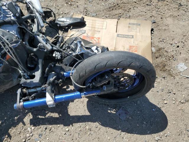 2017 SUZUKI GSX 1000 JS1DM11H1H2100201