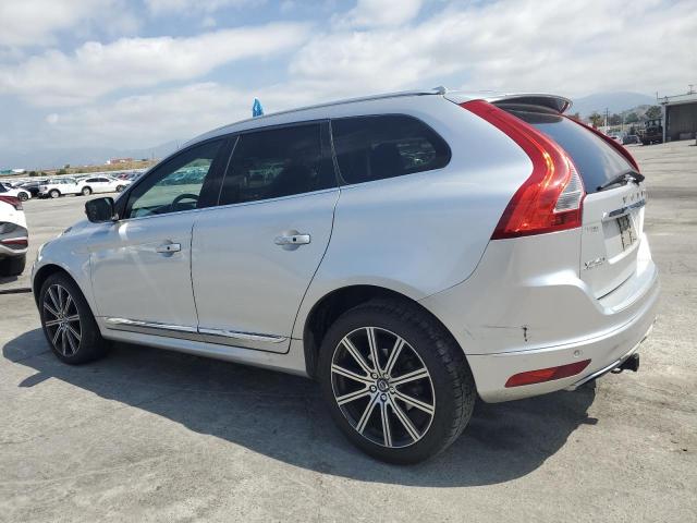 2016 VOLVO XC60 T5 PR YV440MDK8G2834257