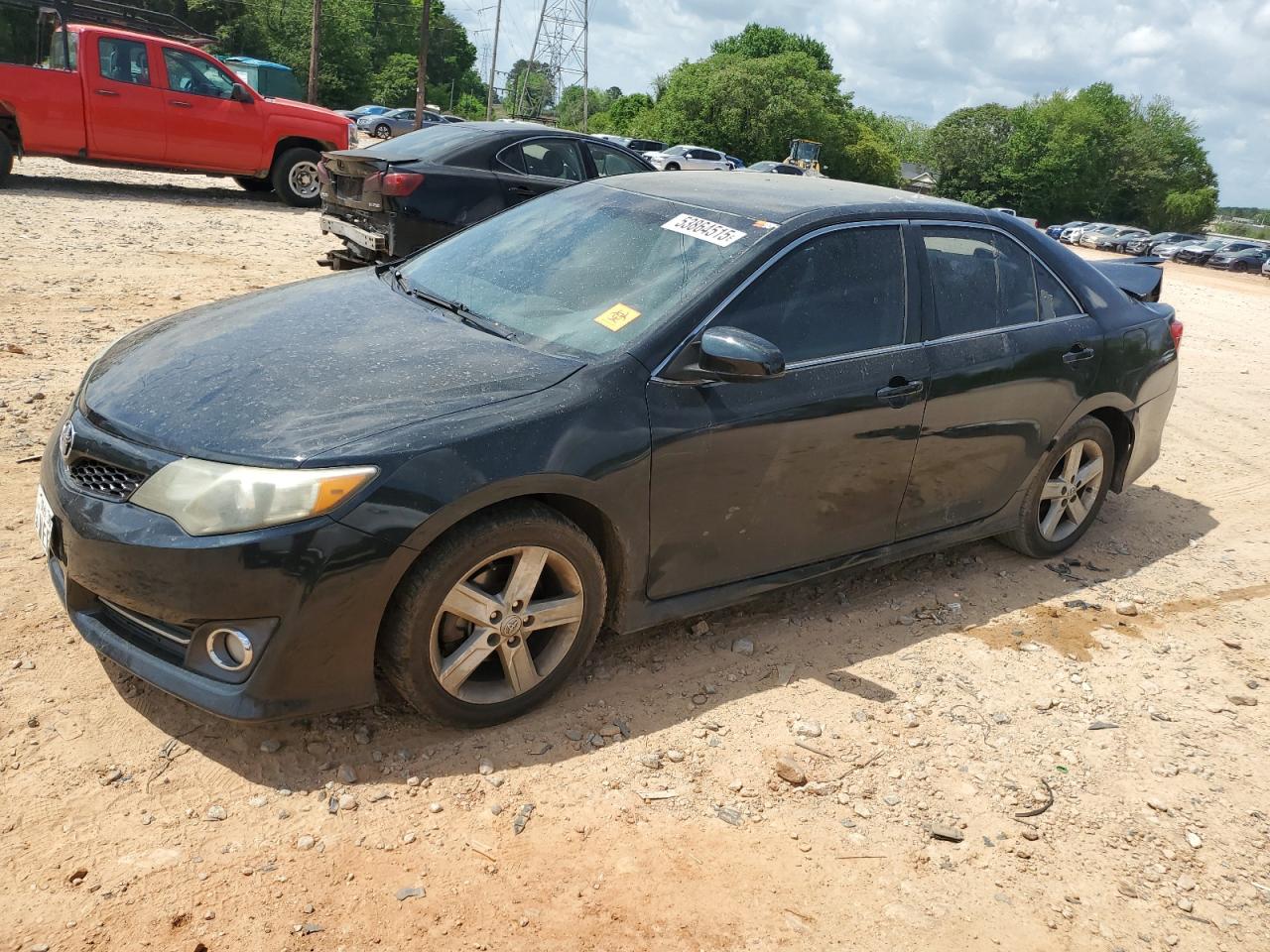 TOYOTA CAMRY BASE