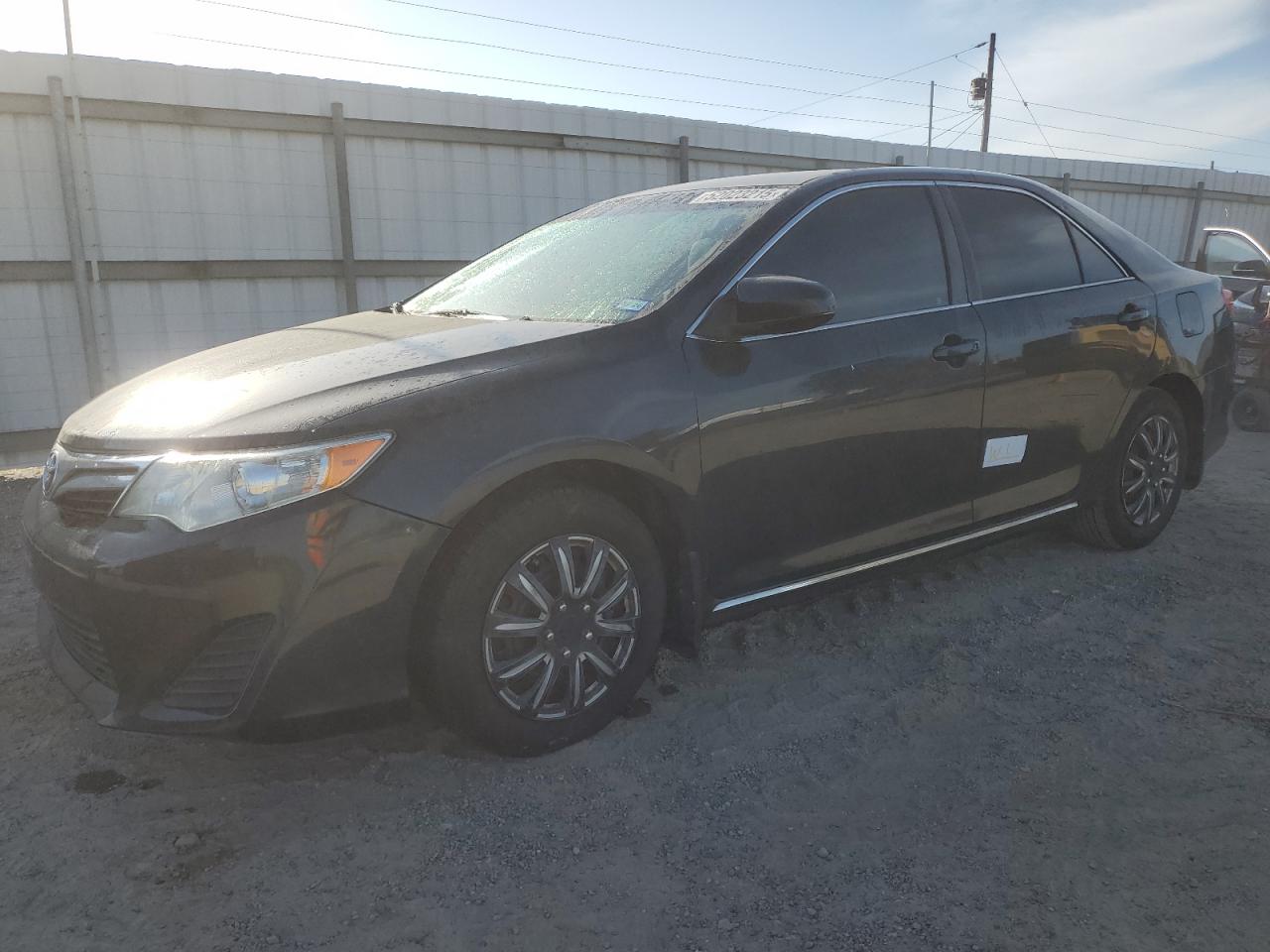 TOYOTA CAMRY L